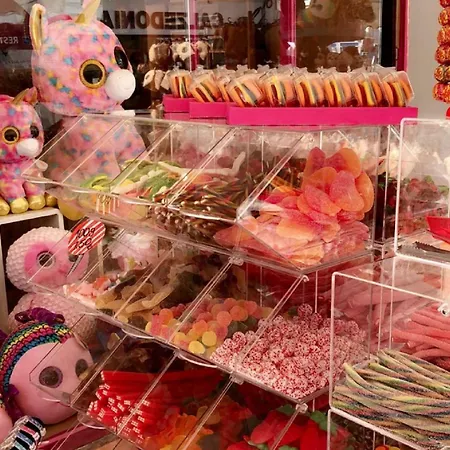 Centrally Located With Pool View אלבופיירה