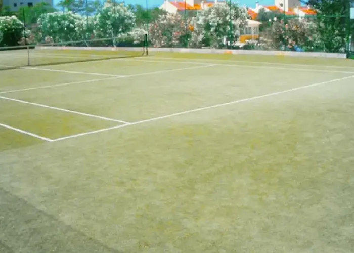 Daire Centrally Located With Pool View