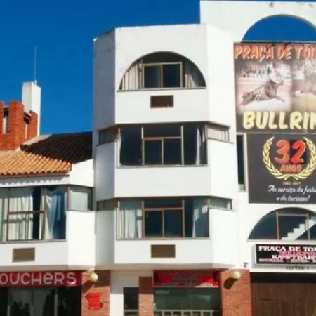 Centrally Located With Pool View Apartment