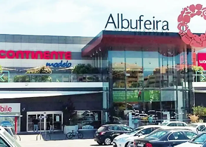 Apartamento Centrally Located With Pool View *