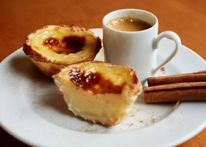 Apartamento Centrally Located With Pool View Albufeira