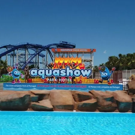 Lejlighed Centrally Located With Pool View *